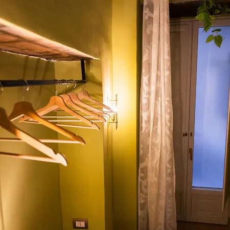 I Leoni Di Rosaroll Bed & Breakfast Naples Exterior photo