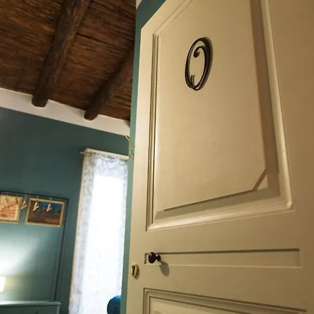 I Leoni Di Rosaroll Bed & Breakfast Naples Exterior photo